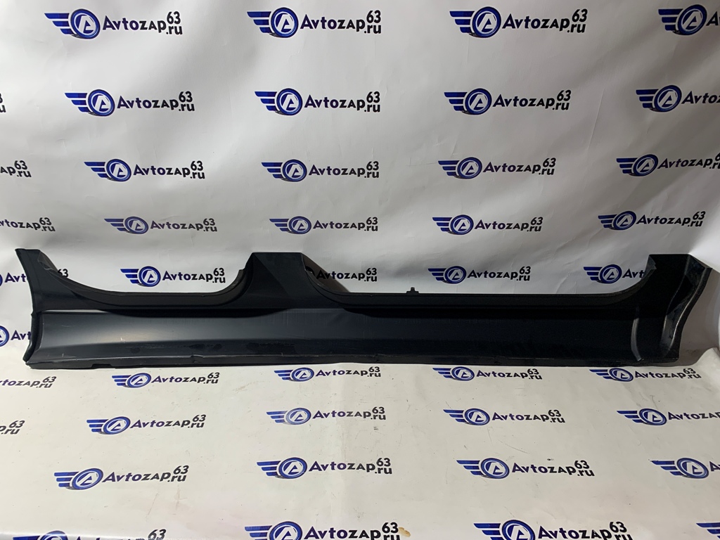 Купить штатные пороги 2123 Шерволе Нива