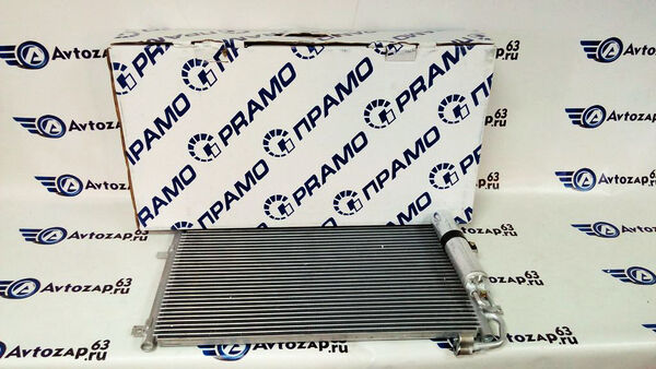 Радиатор охлаждения кондиционера Hella Прамо для Лада Приора