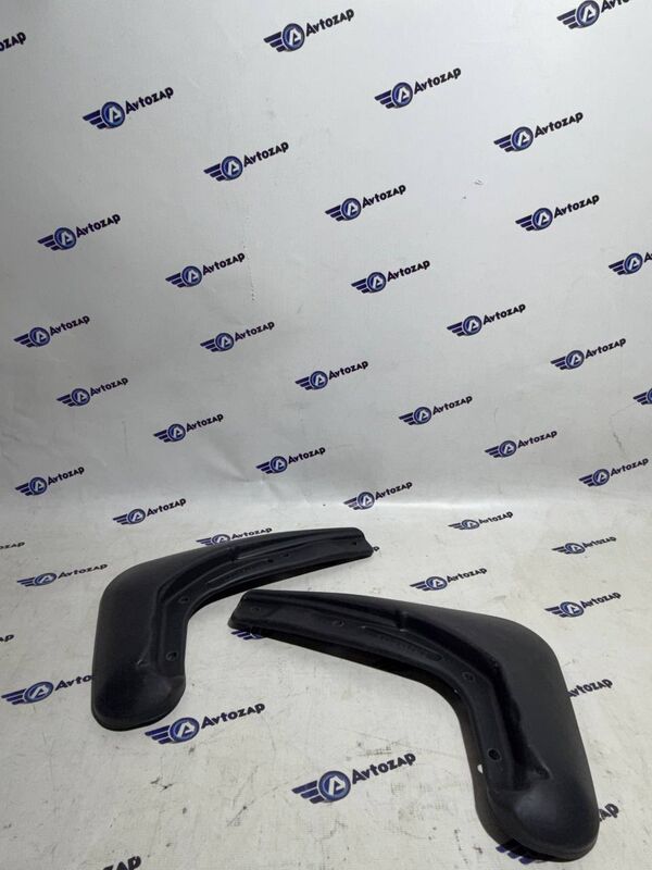 Брызговики передние Искра Седан, универсал