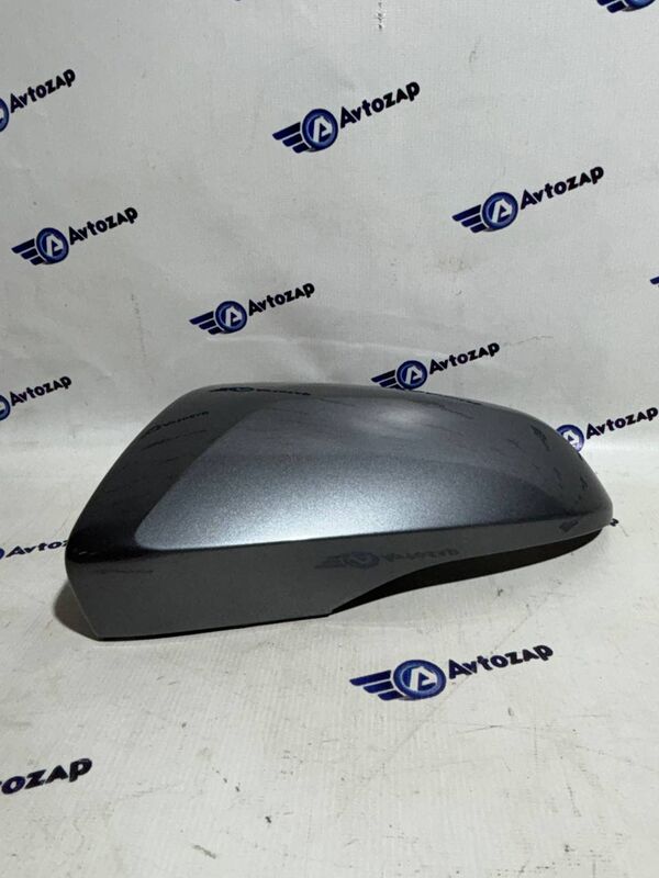 Накладка окрашенная в цвет на боковое зеркало 2180 левое.