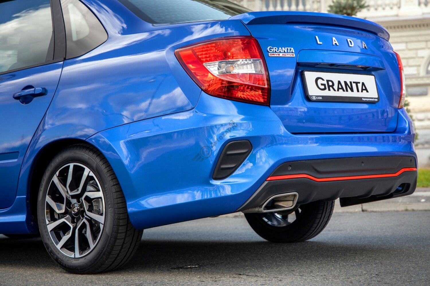 Granta drive active. Granta Drive Active 2020. Lada Granta FL Sport Drive Active. Лада Гранта Drive Active 2020. Lada Granta Drive Active.