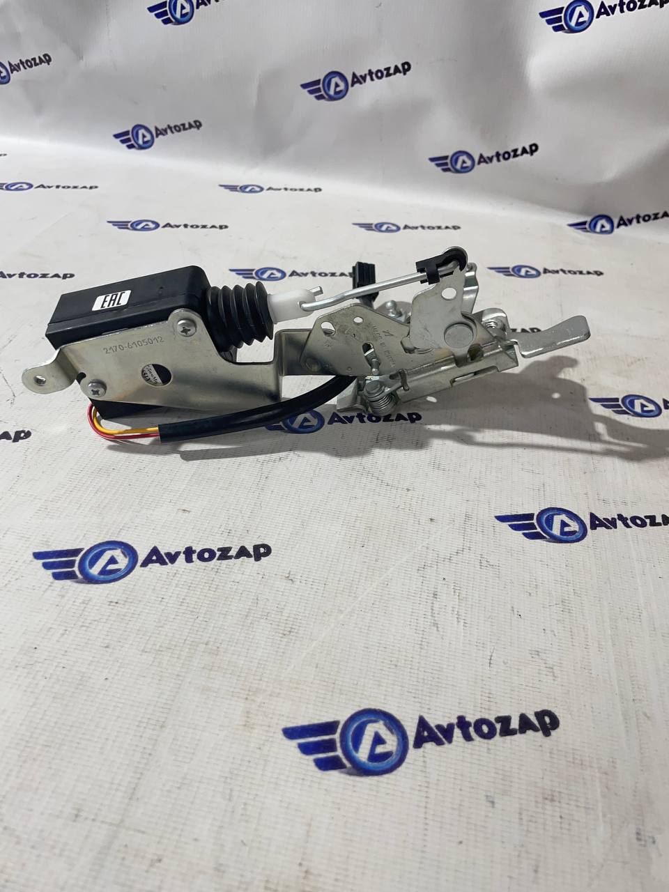 Замок двери передний правый на  Приора