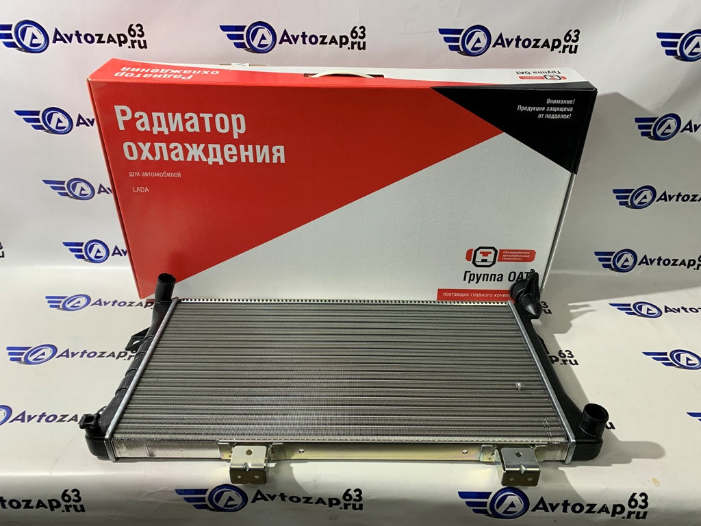 Радиатор охлаждения двигателя алюминиевый ОАТ на 21213  карбюратор