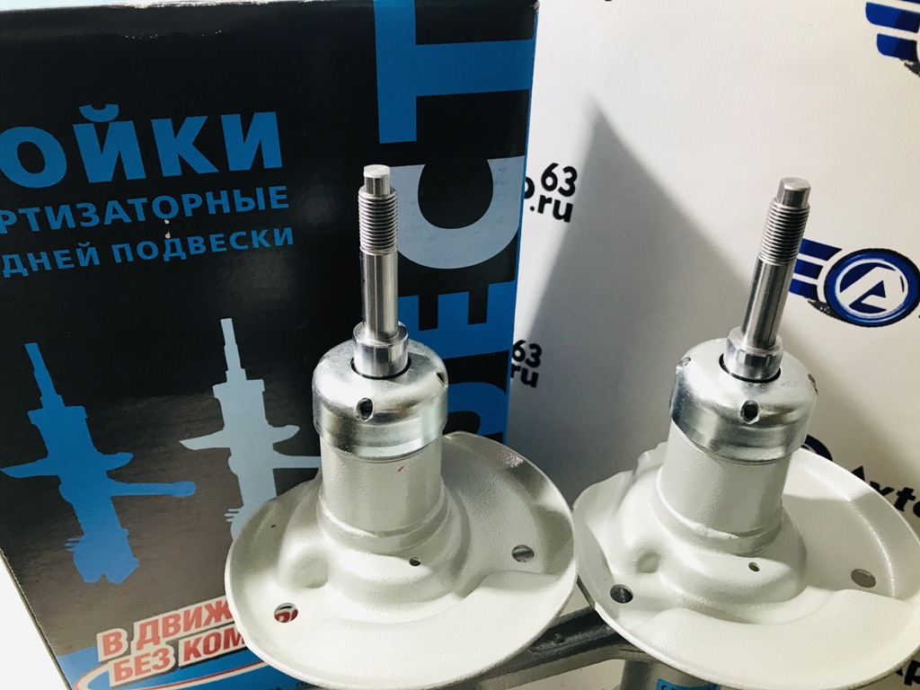 Стойки передние на  Калина 1119 PROJECT C