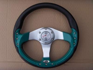 Спортивный руль "Green Steel" для автомобилей  зелёный