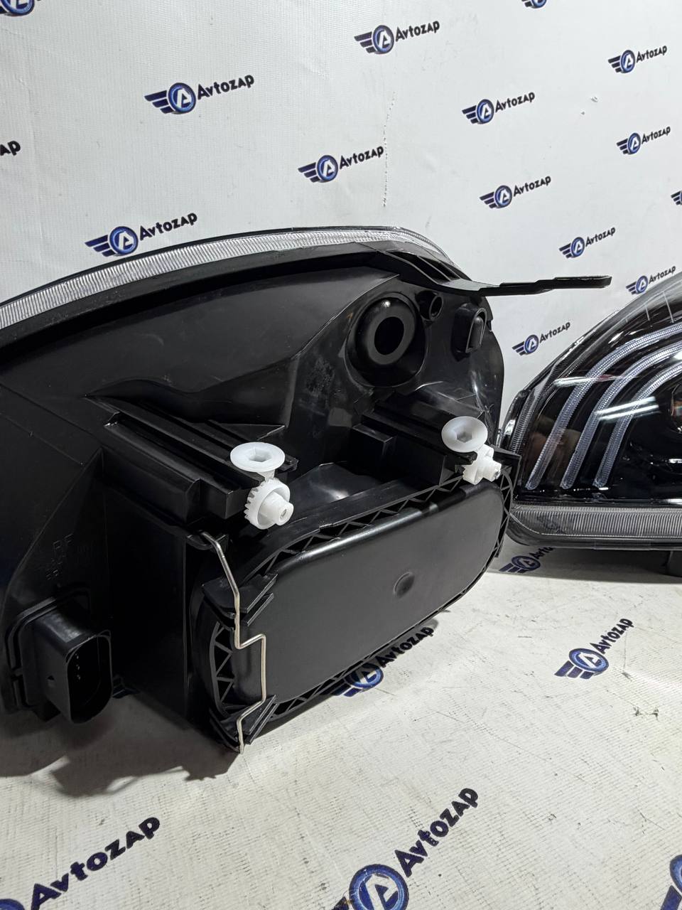 Фары 2170 в стиле Mercedes Benz c-класс 2 линзы BI-LED