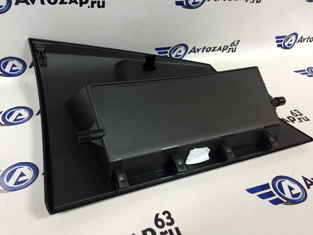 Крышка бардачка на 2190 FL. KLN2