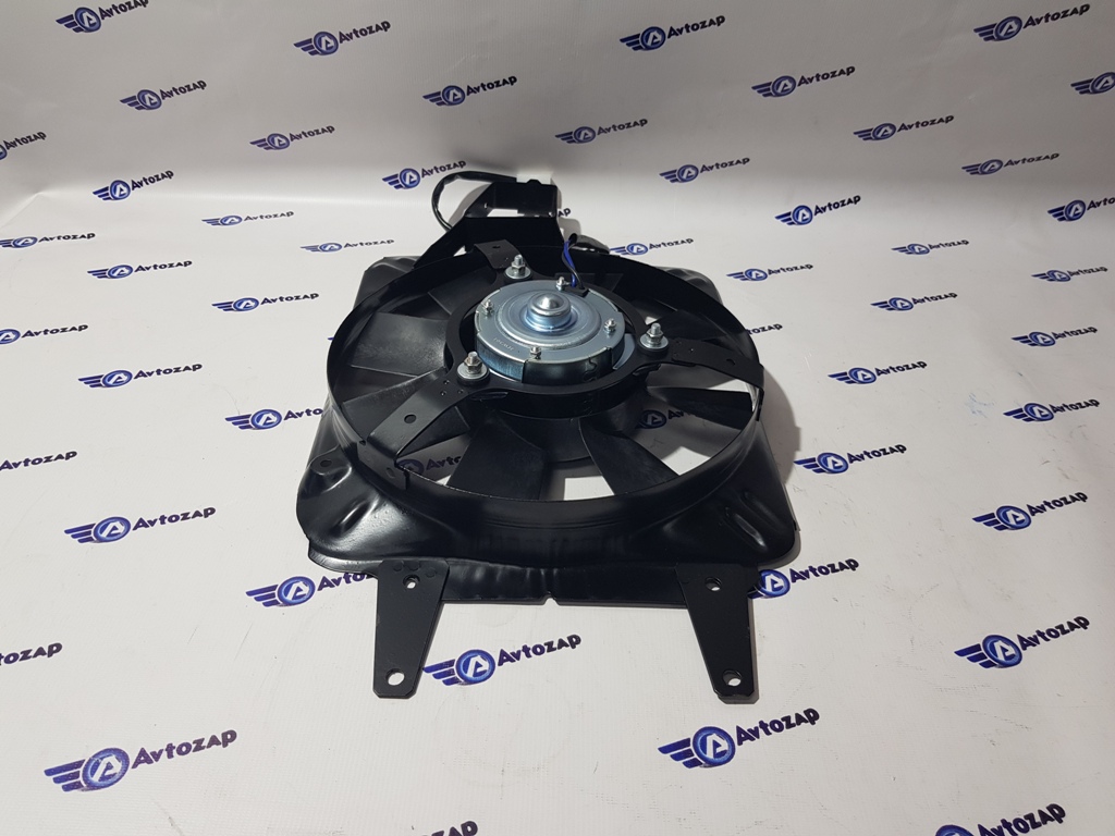 Элекровентилятор охлаждения двигателя на  2104, 2105, 2107 инжектор с кожухом