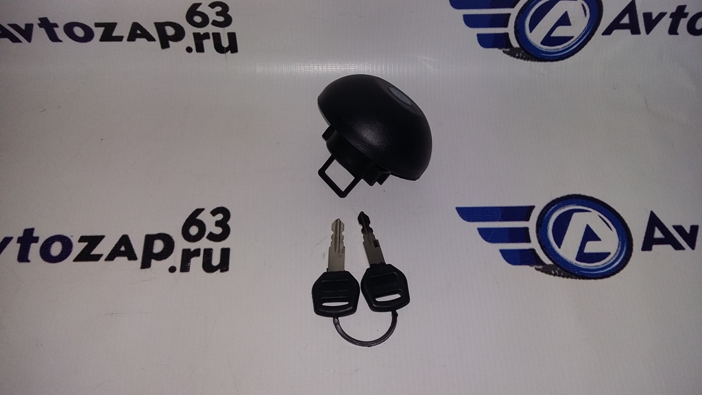 Крышка бензобака с ключом на  2180, Ларкуз