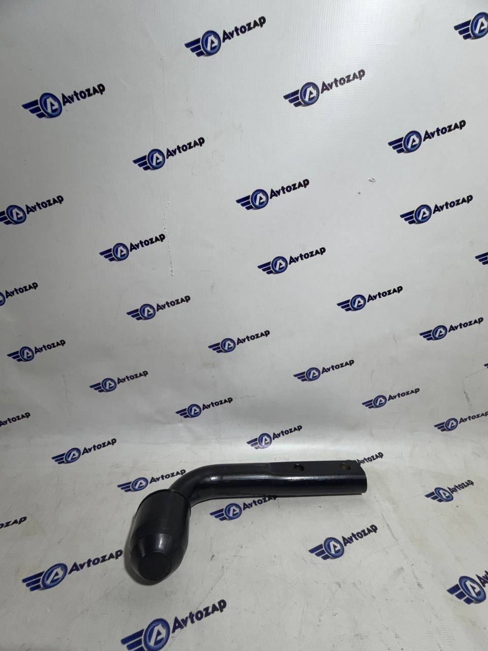Фаркоп с проводкой на Искра