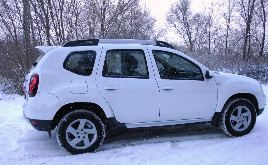 Спойлер Кросс Renault Duster