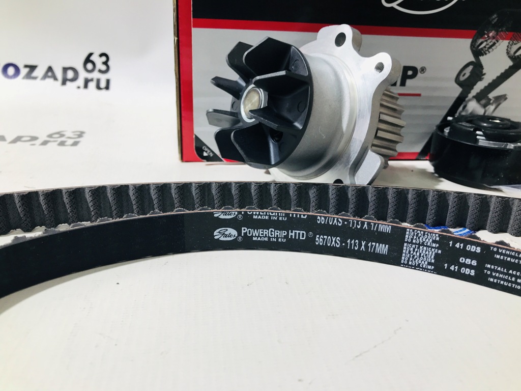 Комплект ГРМ Gates с помпой  KP15670XS на 2190  8 клапан