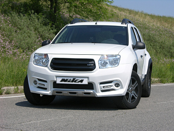 Решетка радиатора Ника-2 на Renault Duster