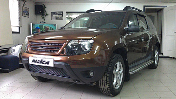 Решетка радиатора "Ника" Renault Duster